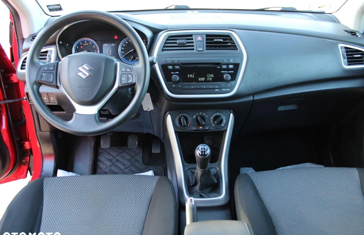 Suzuki SX4 S-Cross cena 39900 przebieg: 145000, rok produkcji 2016 z Rumia małe 742